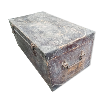 Old wooden travel trunk suitcase early 20th century 50*30*30cm