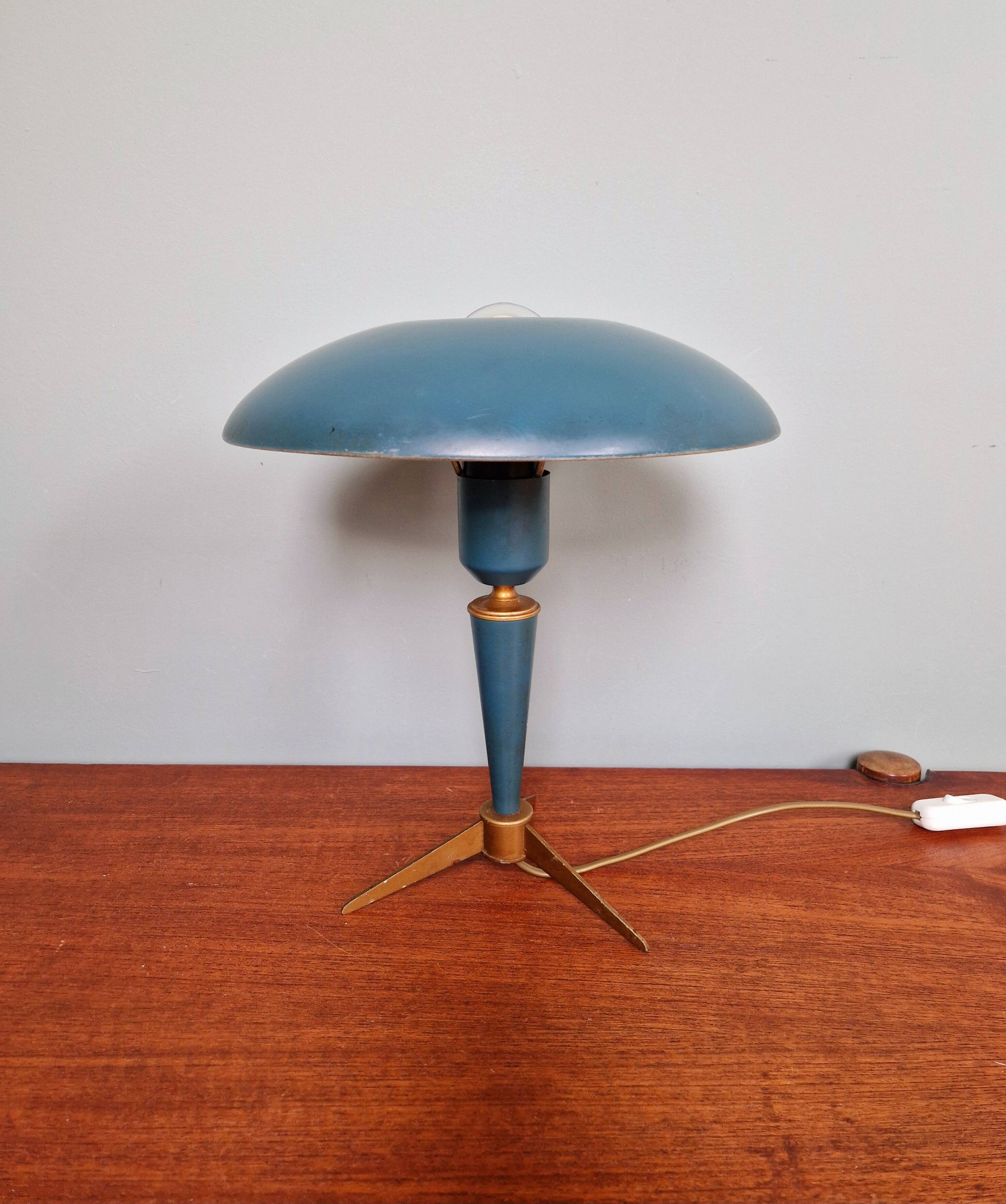 Philips tripod lamp, Bijou model, Louis Kalff design