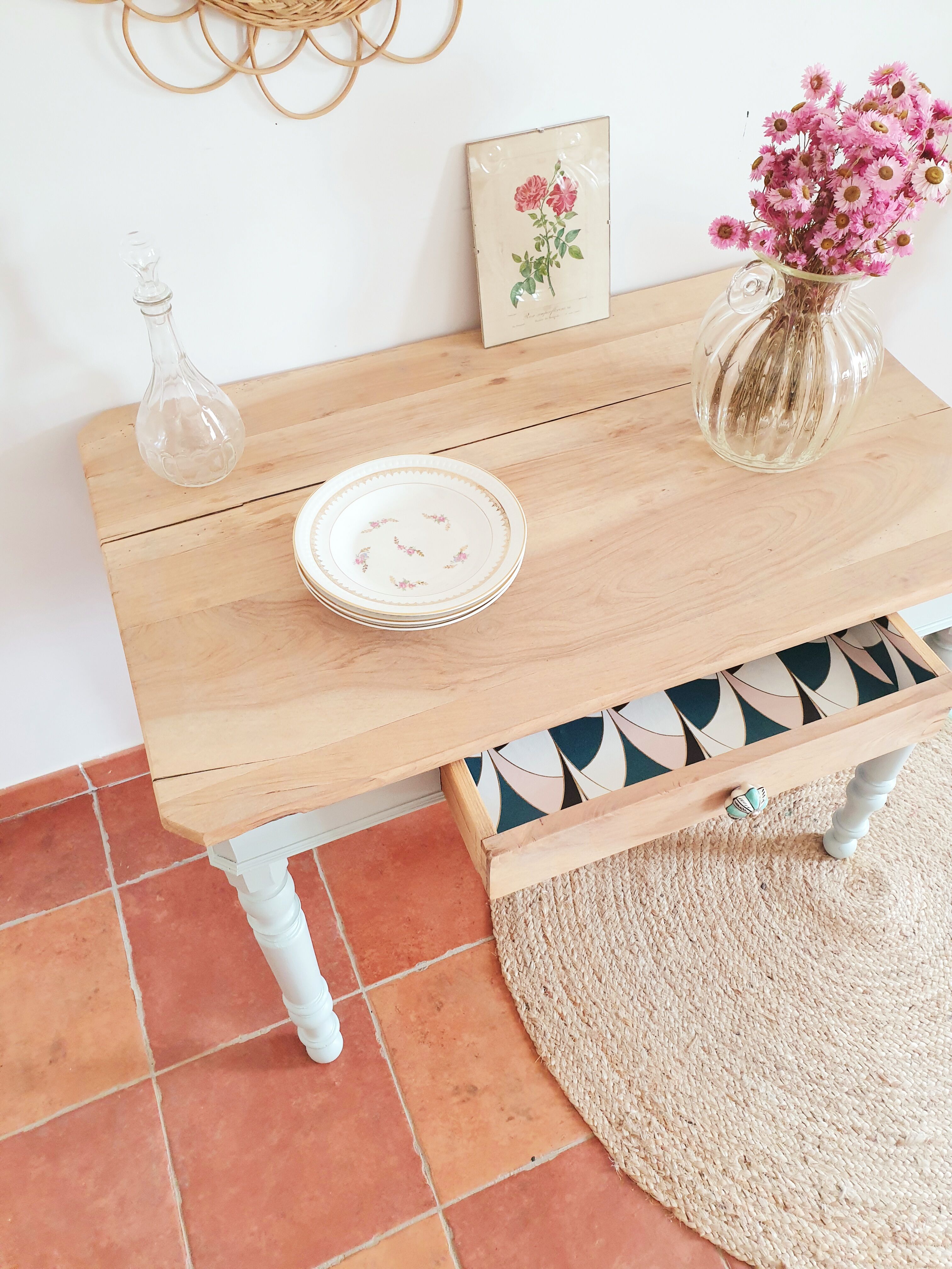 Nice old table/old desk