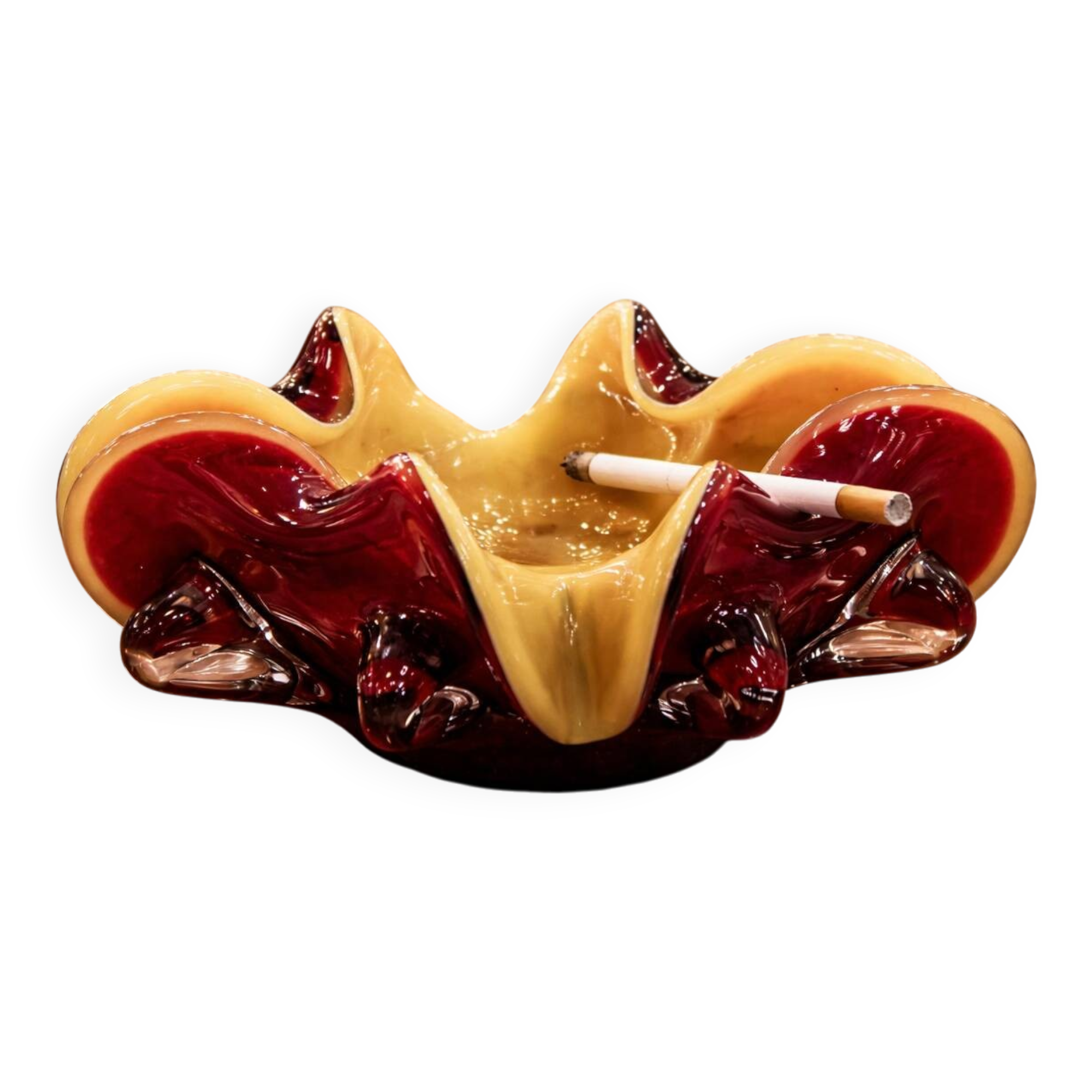Murano glass ashtray, with an organic design and fluid curves.