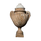 Vissot vase with handles