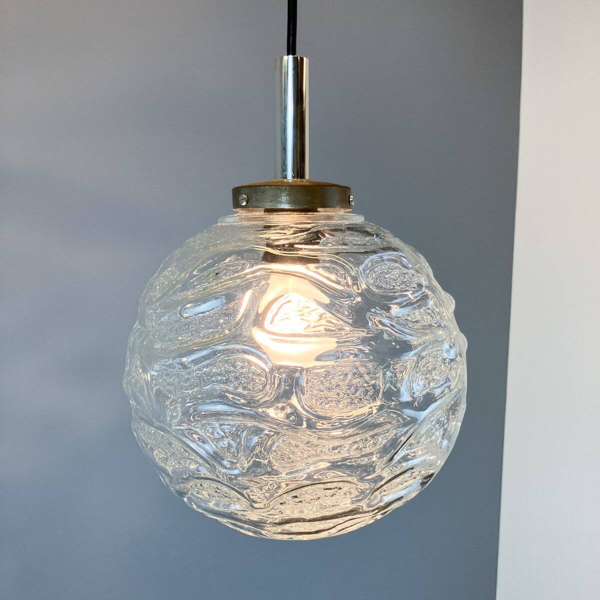 Lampes de chevet et suspension avec abat-jour en verre, par Graebe, années 1960, ensemble de 3