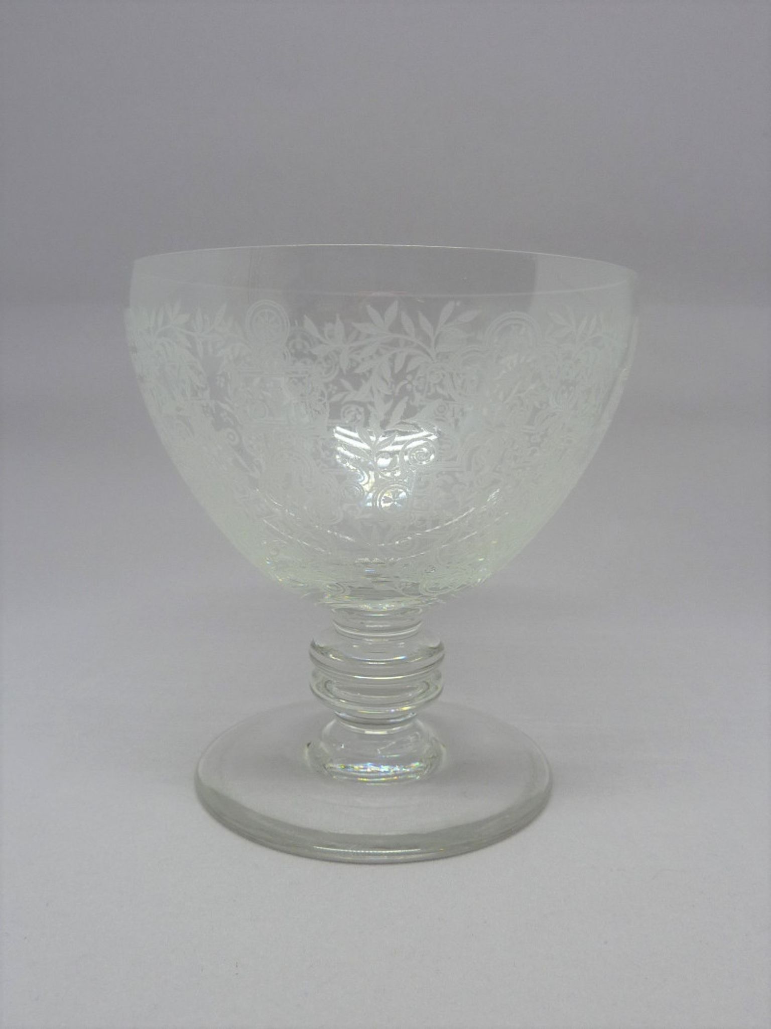 5 glasses of Baccarat France champagne glasses