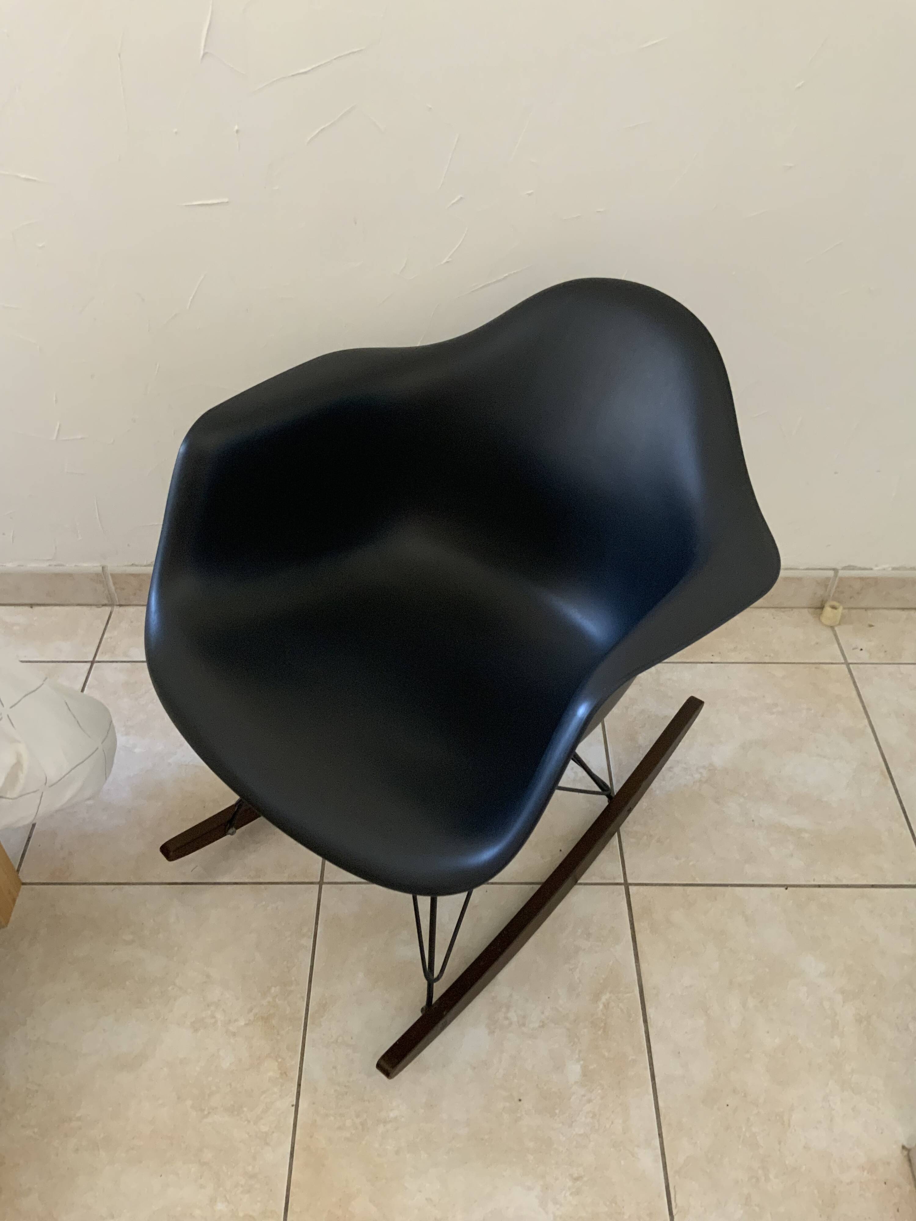 Vitra Eames RAR Rocking Chair – Black Collection 2015 – Charles & Ray Eames