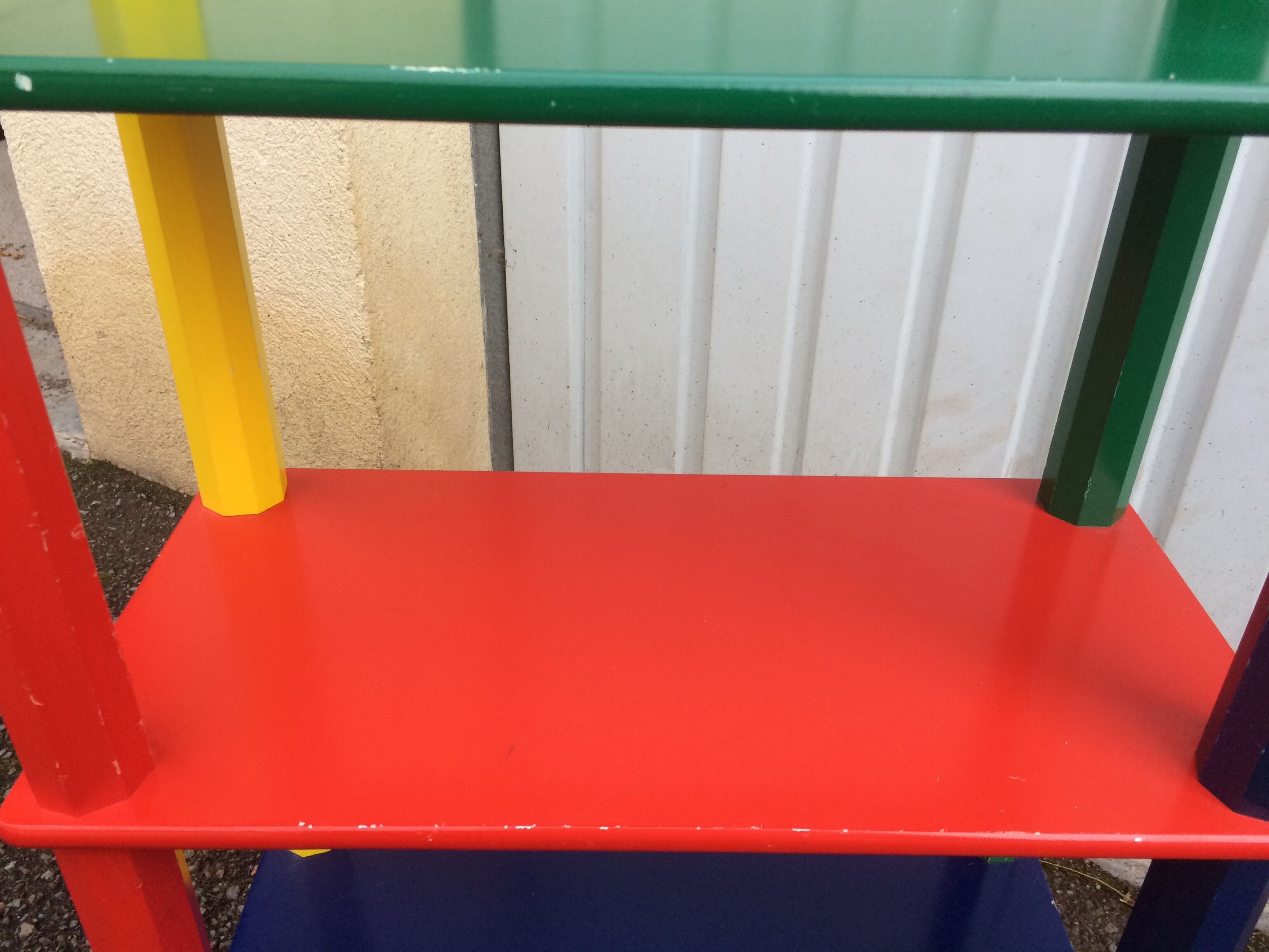Stone Salon pencil shelf for children