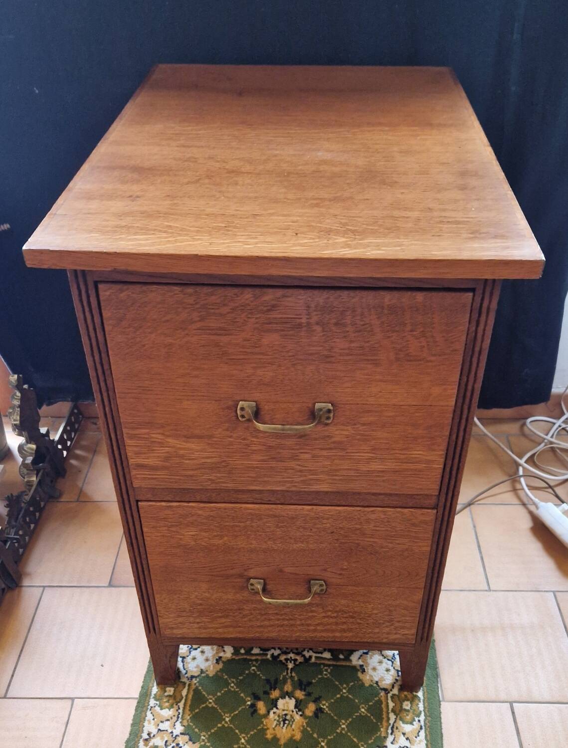 Architect's cabinet with 2 drawers