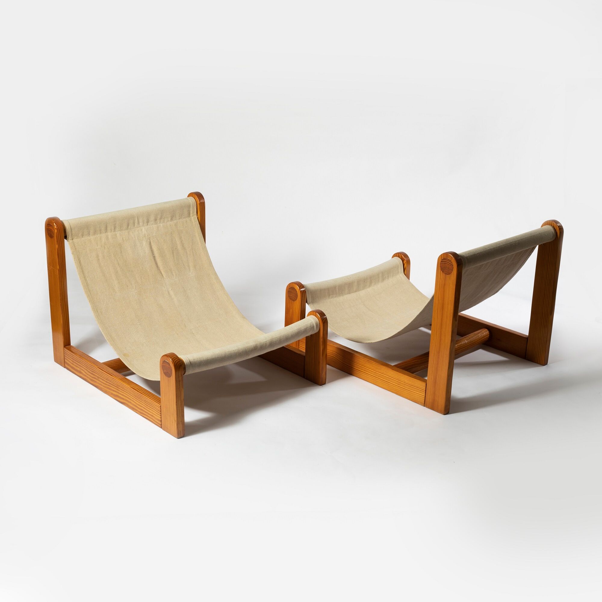 Brutalist sling lounge chair in Canvas, Pine and sheepskin, Belgium, 1970s