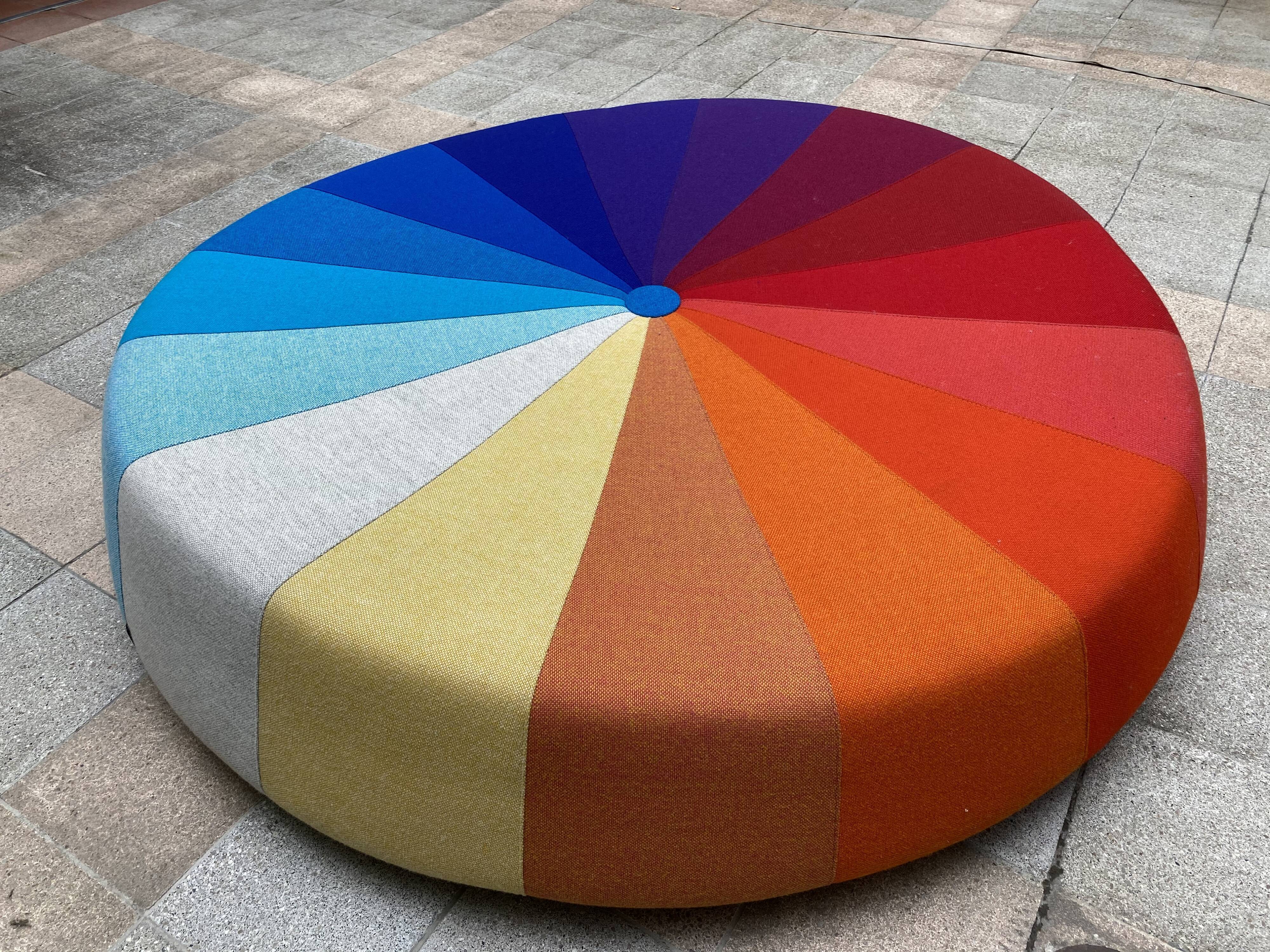 Multicolored circular bench - La Cividina