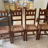 Table, 4 chaises, 1 banc en pin des landes