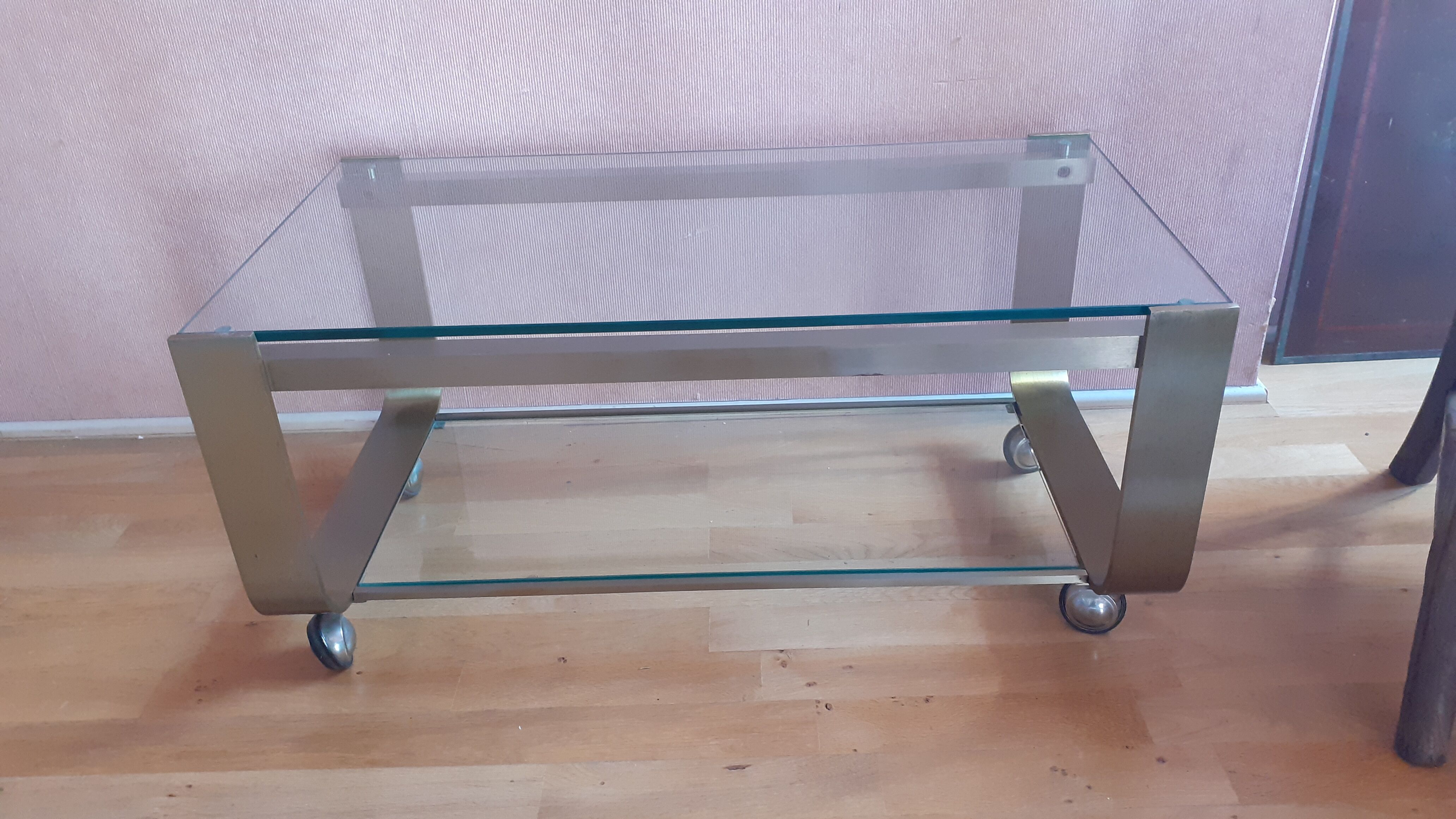 Coffee table 1970s, in metal 2 tones and glass.