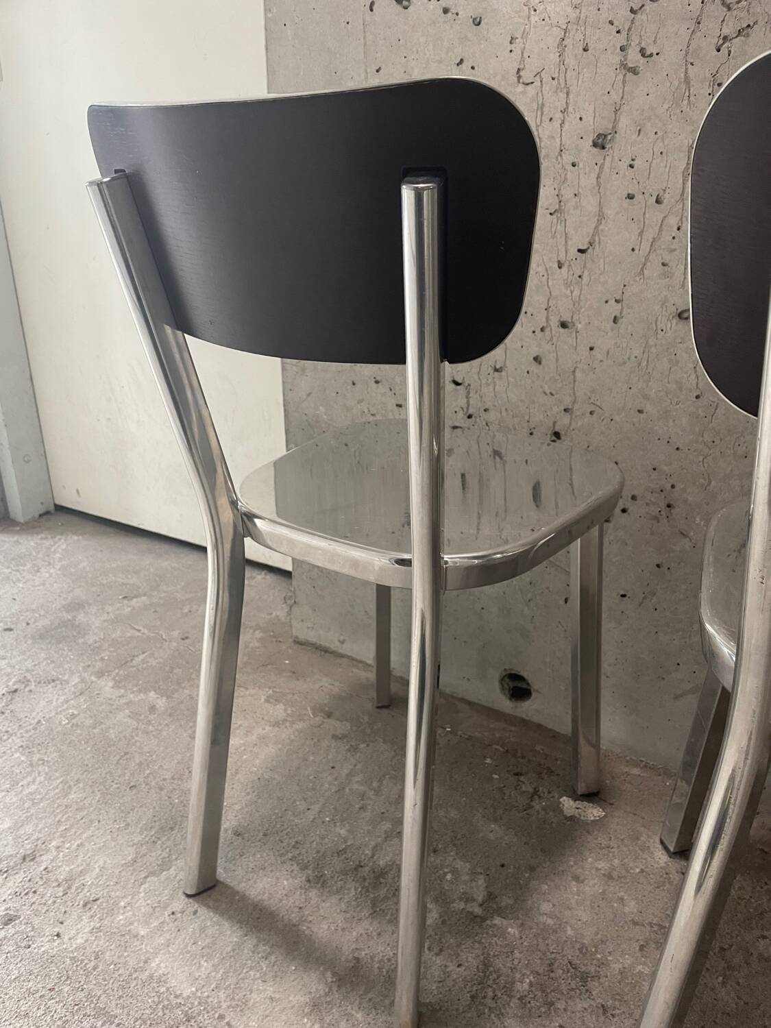 Set of 2 Magis Deja-Vu Dining Chair Polished Aluminium