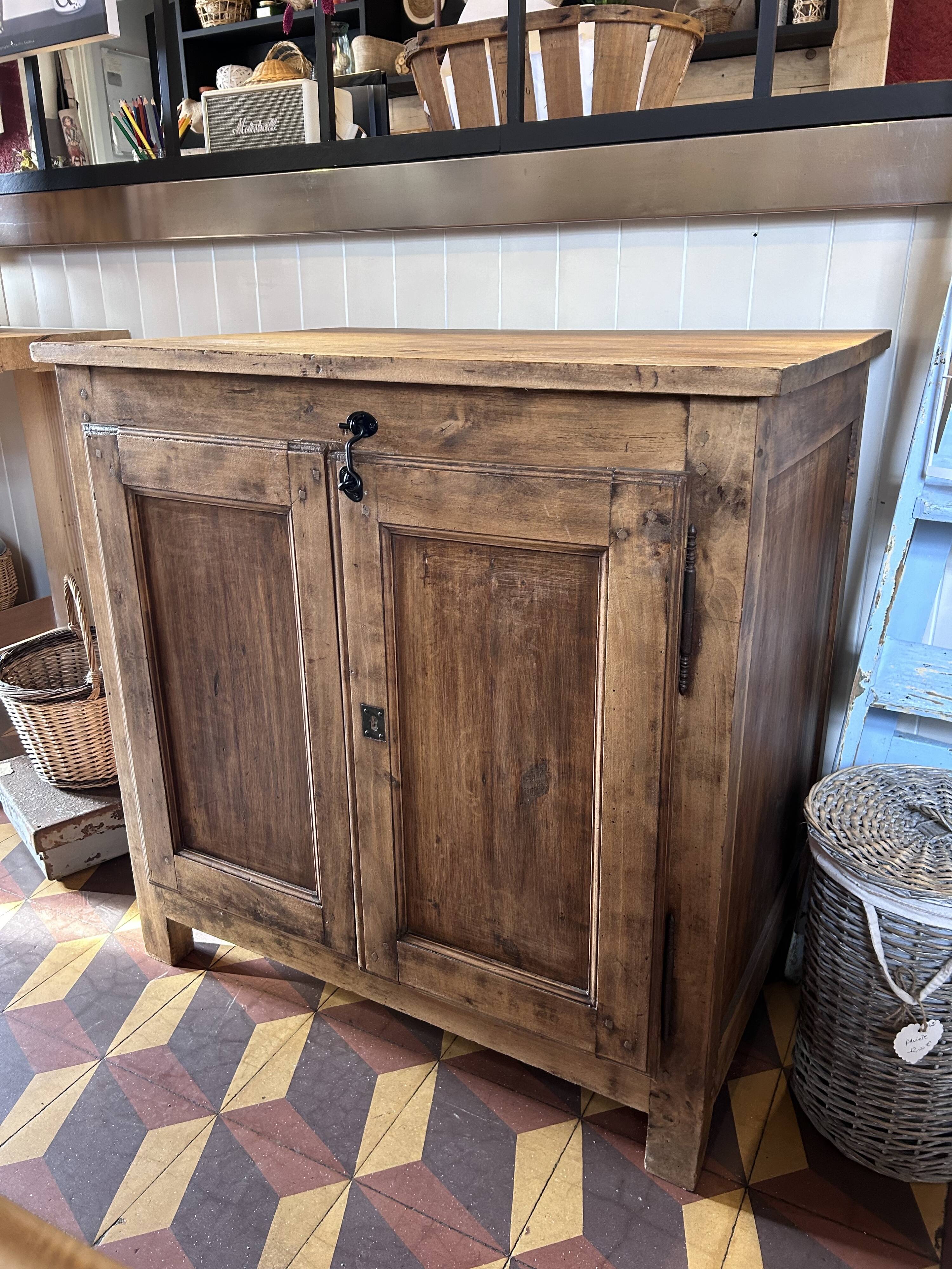 Solid wood jam maker