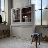 Library showcase ivory white sliding doors