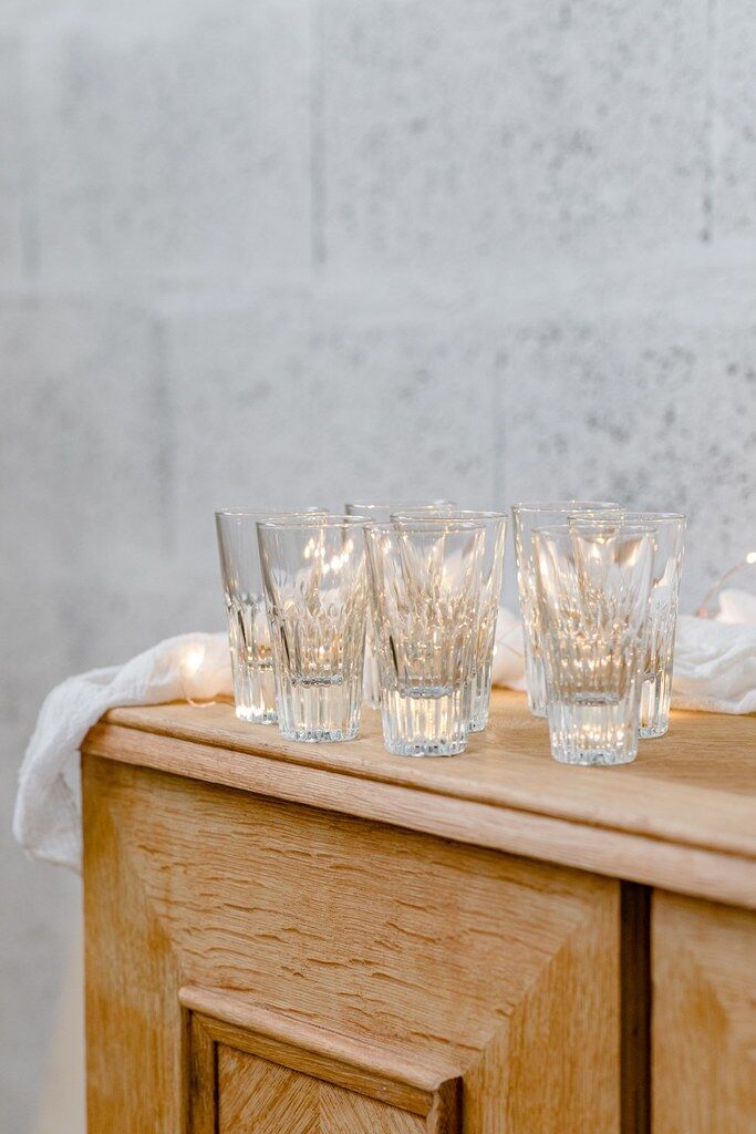 Set of 8 water glasses