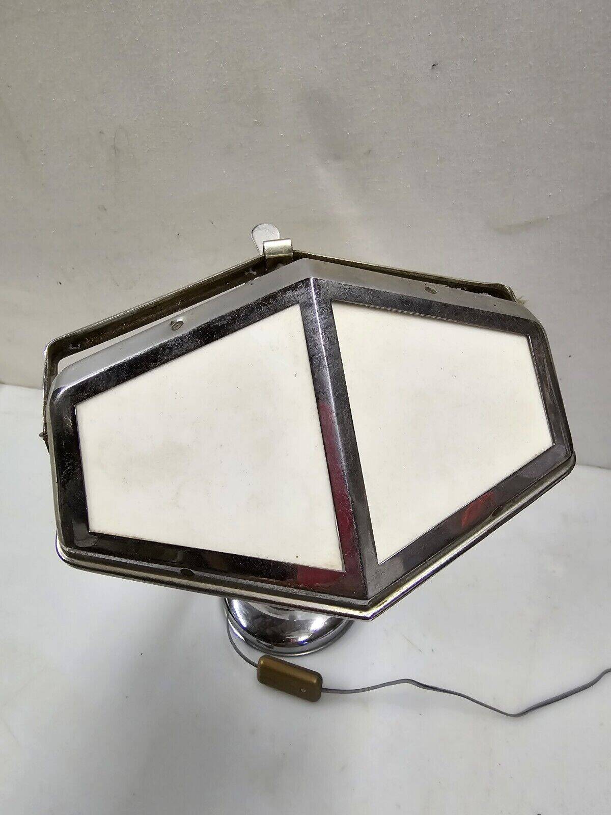 Pirouette desk lamp 1920