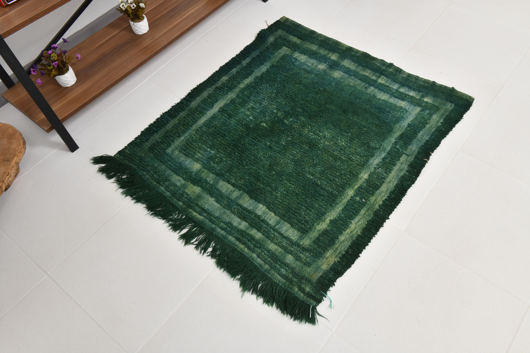 3x3 square green vintage rug 94x105cm