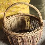 Large round vintage wicker basket