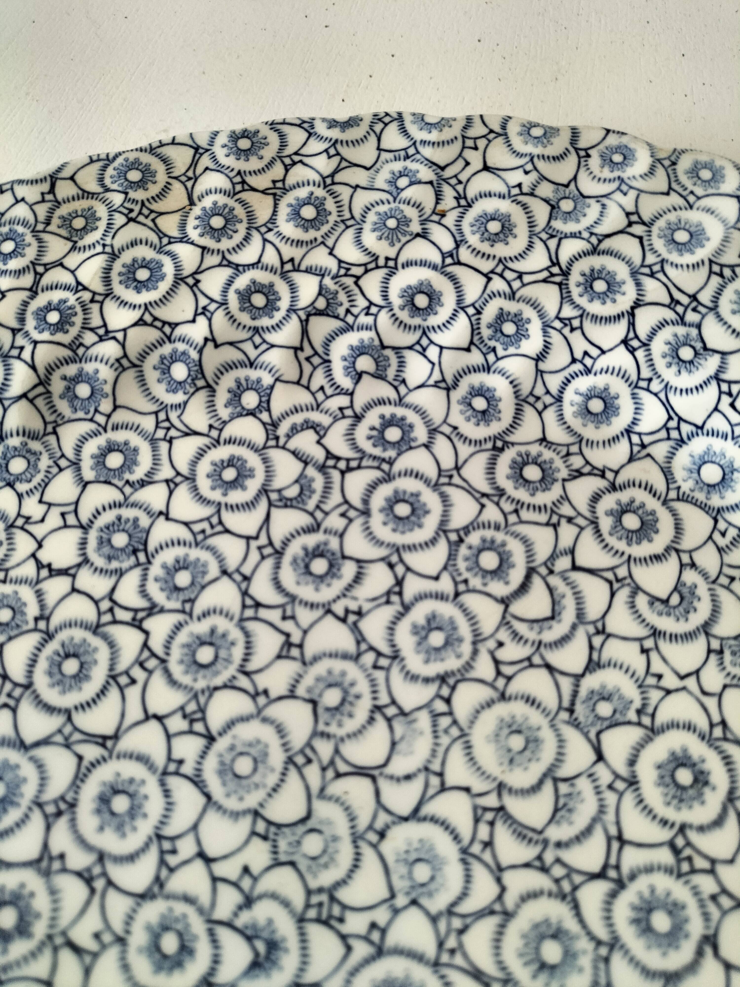 Antique oval plate Johnson Brothers "Lotus" blue, England