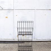 Chaises empilables en fer brutaliste Italie 70s