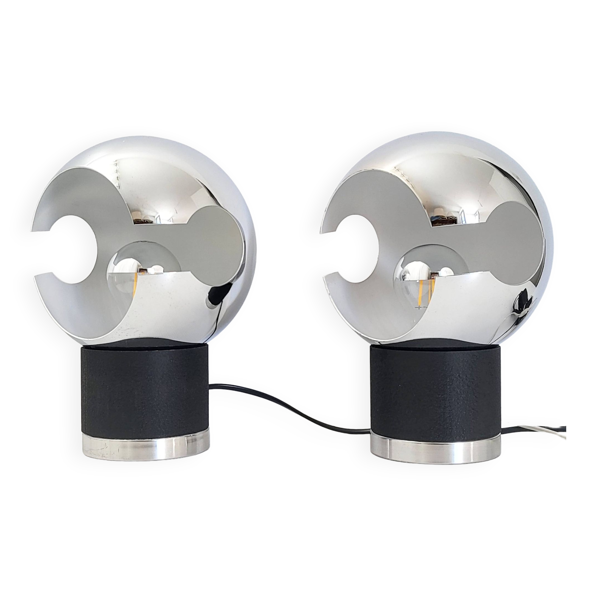 Pair of vintage 1960 space age lamps