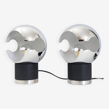 Pair of vintage 1960 space age lamps