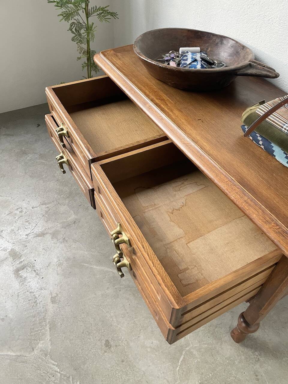 Guillerme and Chambron oak chest of drawers