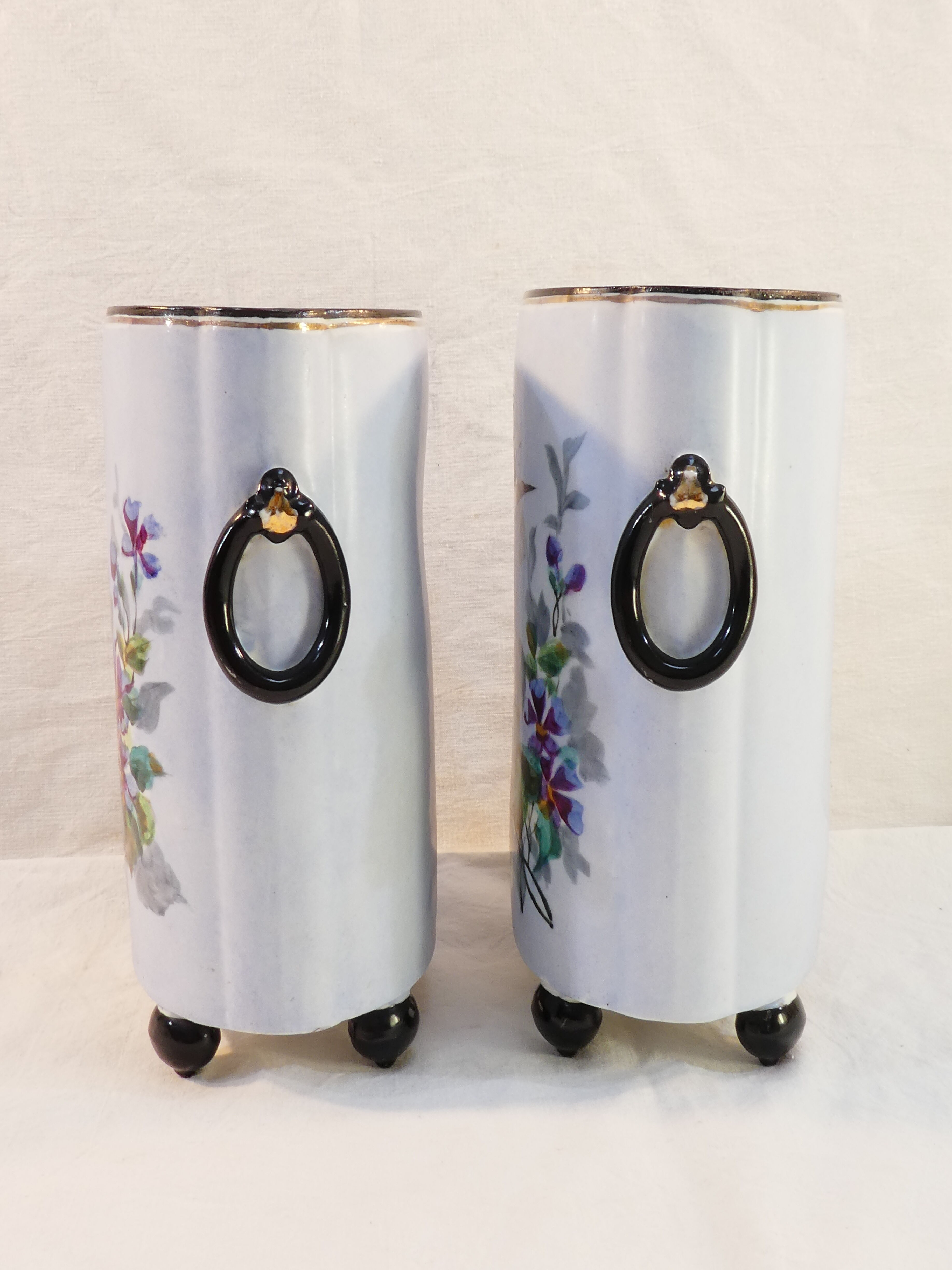Pair of porcelain bird vase from Limoges william guerin