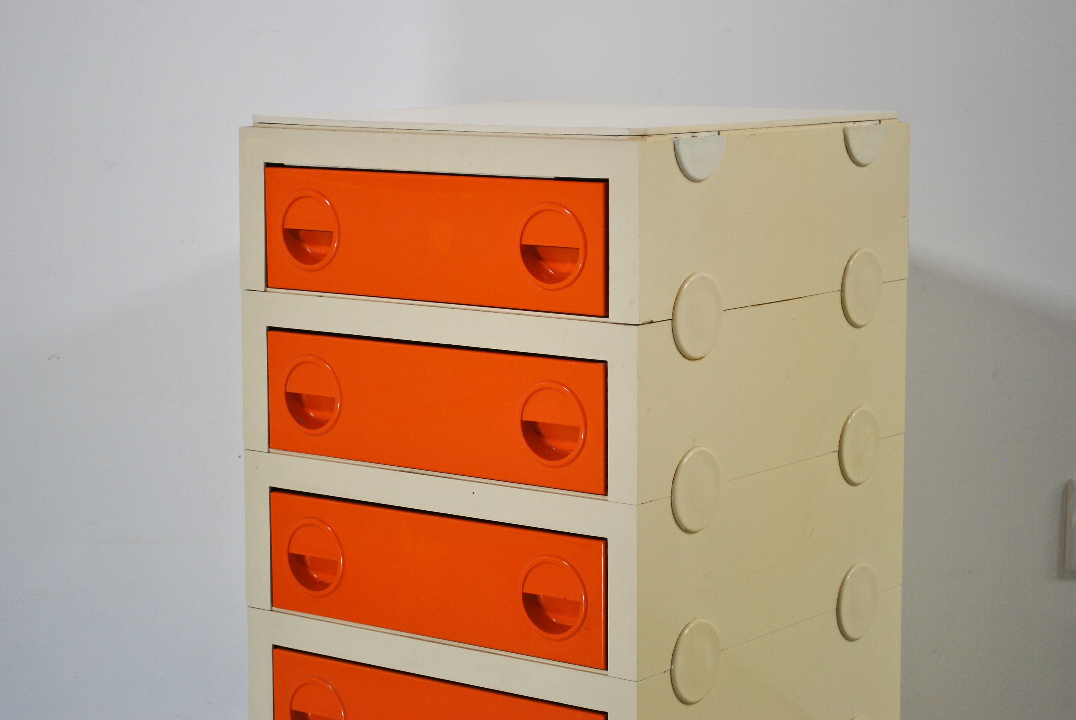 Commode vintage Flair 1970