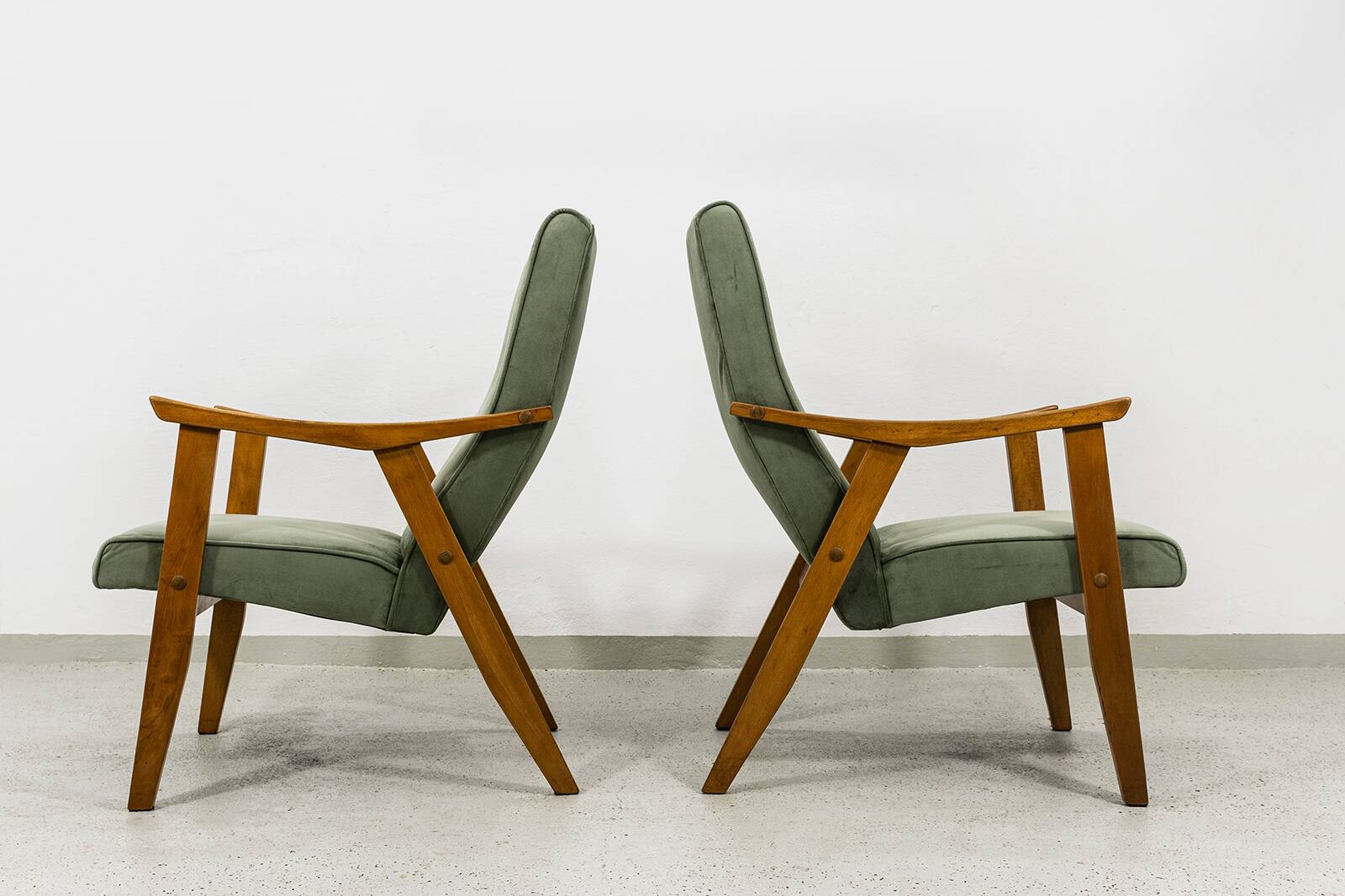 Mid Century Armchairs By Edmund Homa Gfm 18, Poland, 1960s, Set Of 2