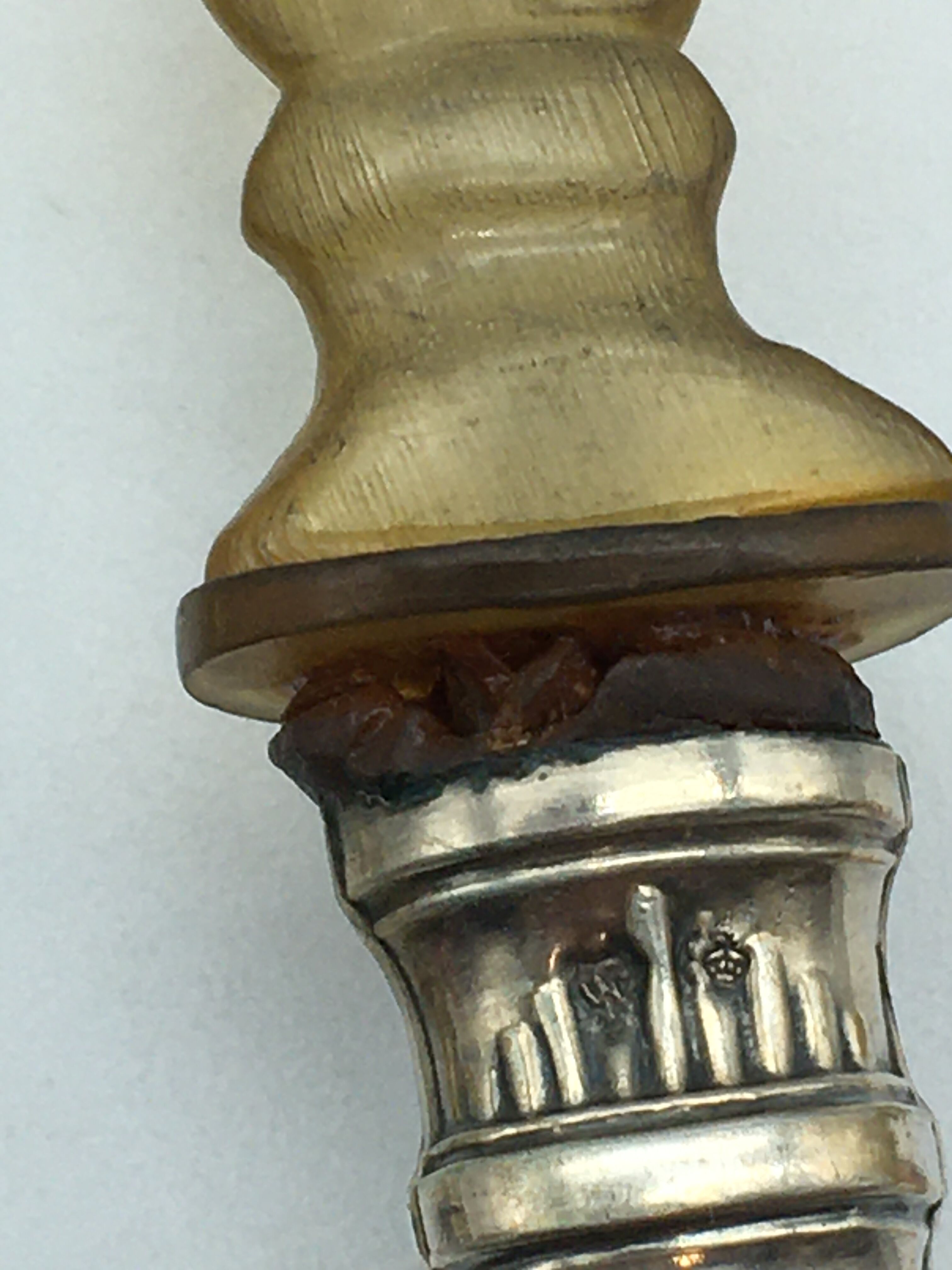 Box of filled silver salad cutlery