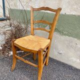 Straw country chair