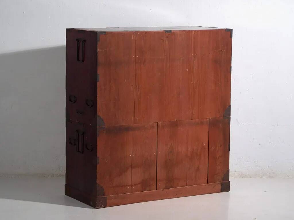 Grand Japanese tansu Sendai Isho-dansu in cedar and iron, Meiji-Taishō period (circa 1890-1925) #42