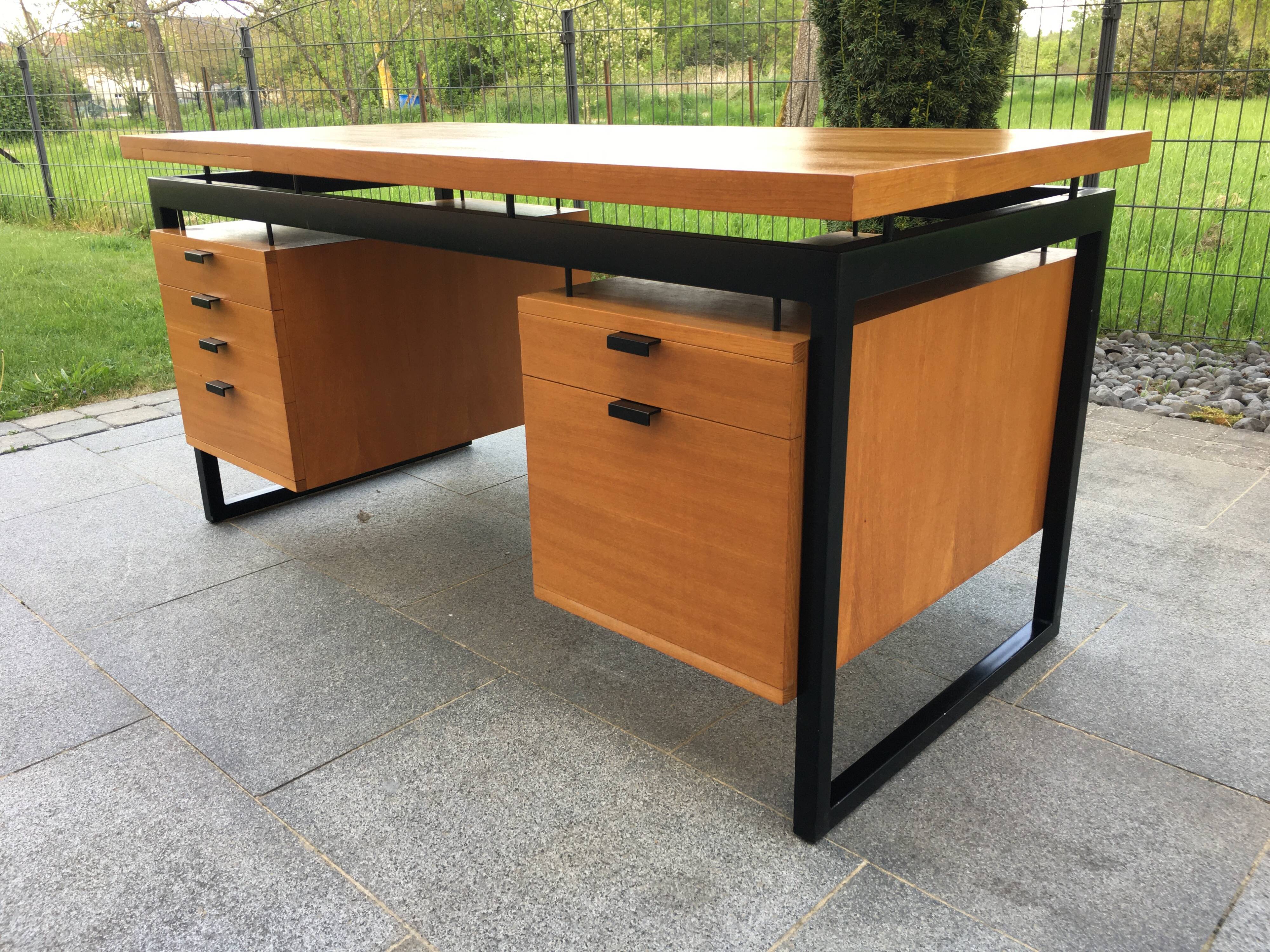 Office 2 caissons design 60s