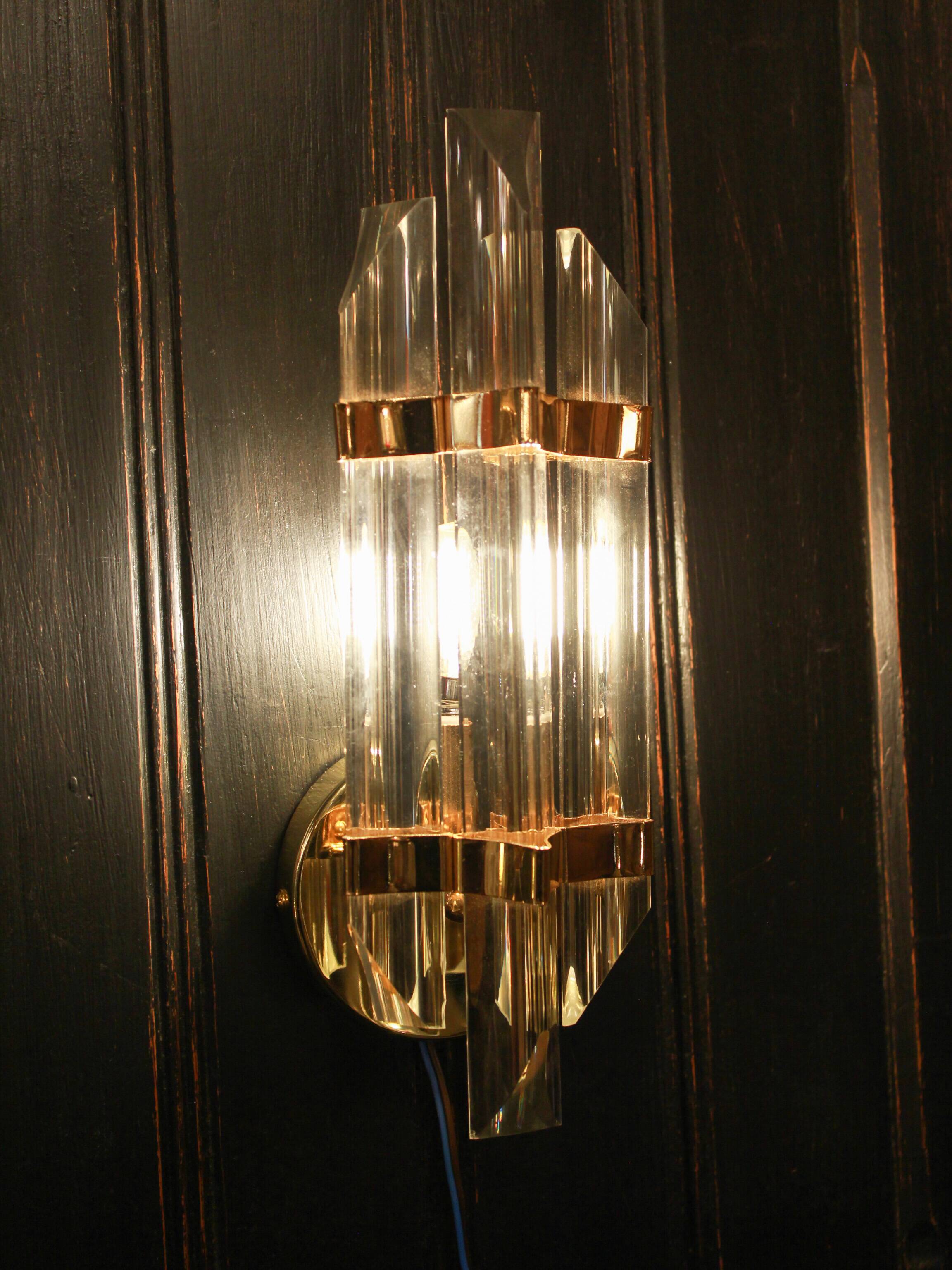 Pair of Venini wall lights, produced in Italy in the 1970s.