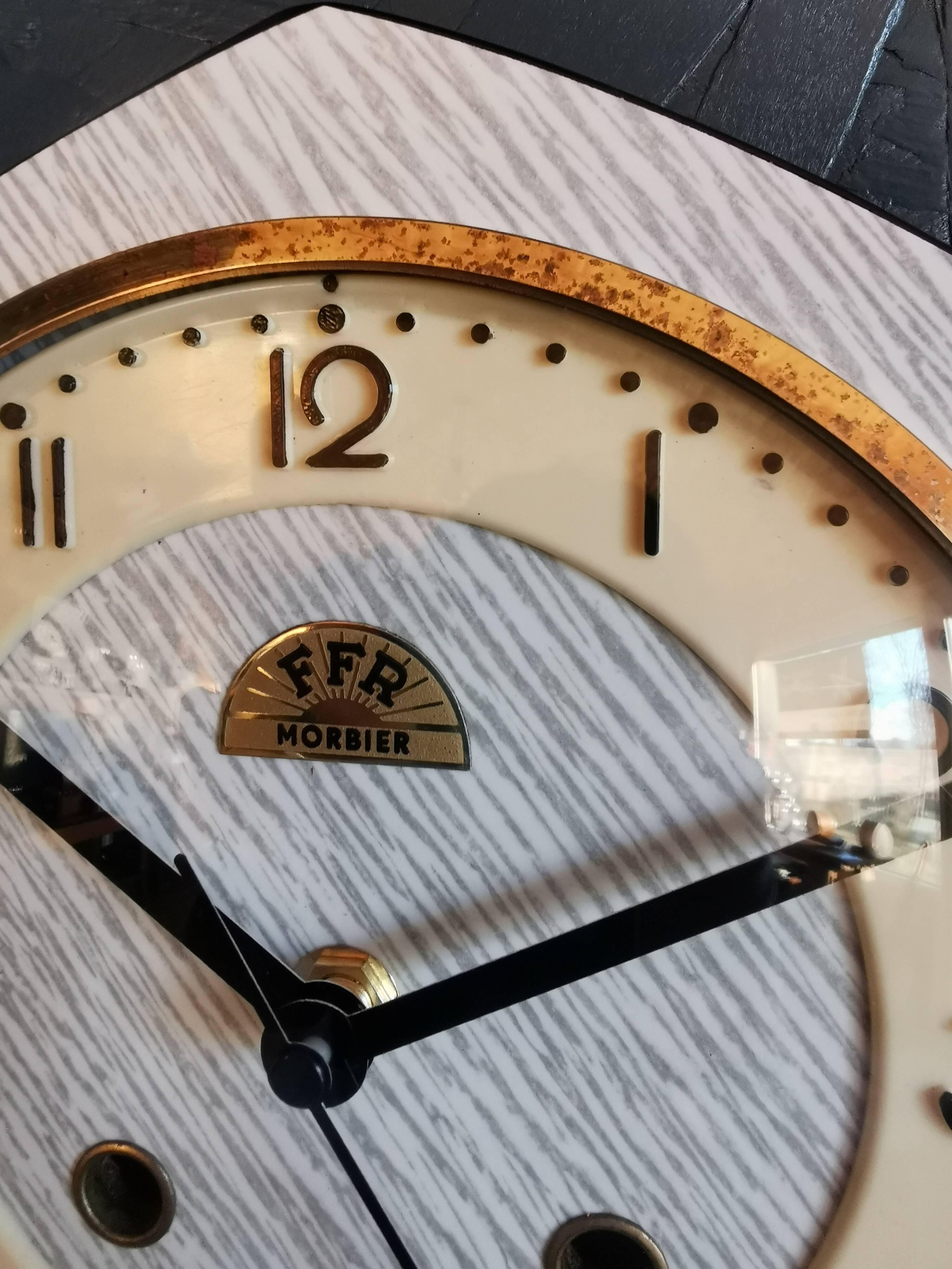 Clock formica wall clock vintage silent 50s "FFR Morbier gray white"