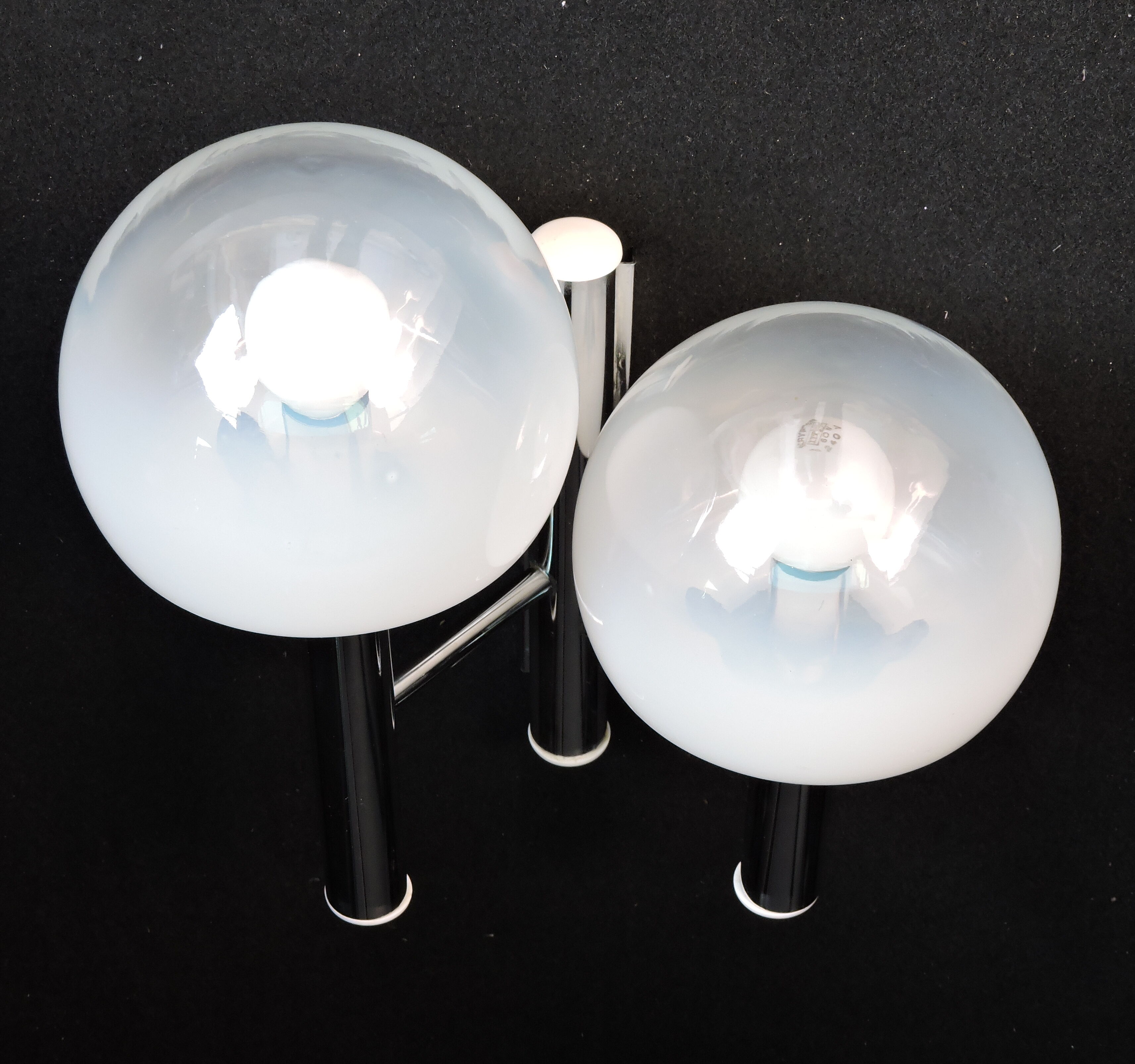 Wall lamp from Sciolari circa 1970