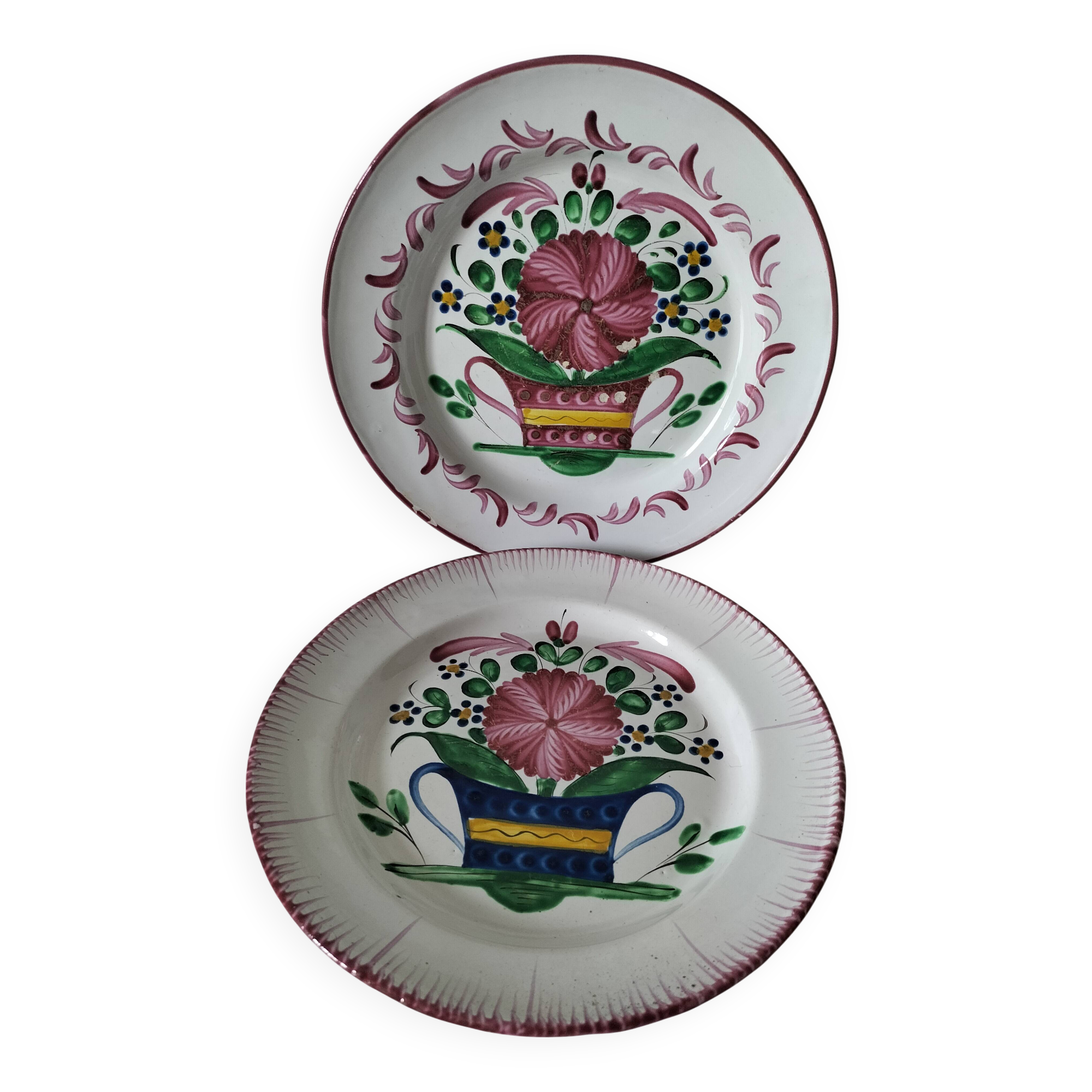 Pair of hand-painted antique plates – Rustic-chic floral decor