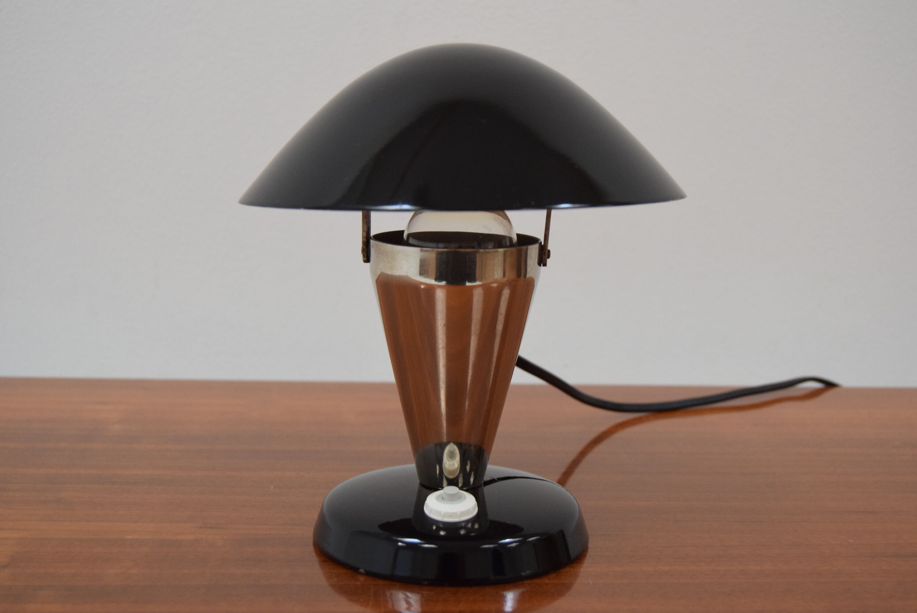 Lampe de table Bauhaus, années 1930.