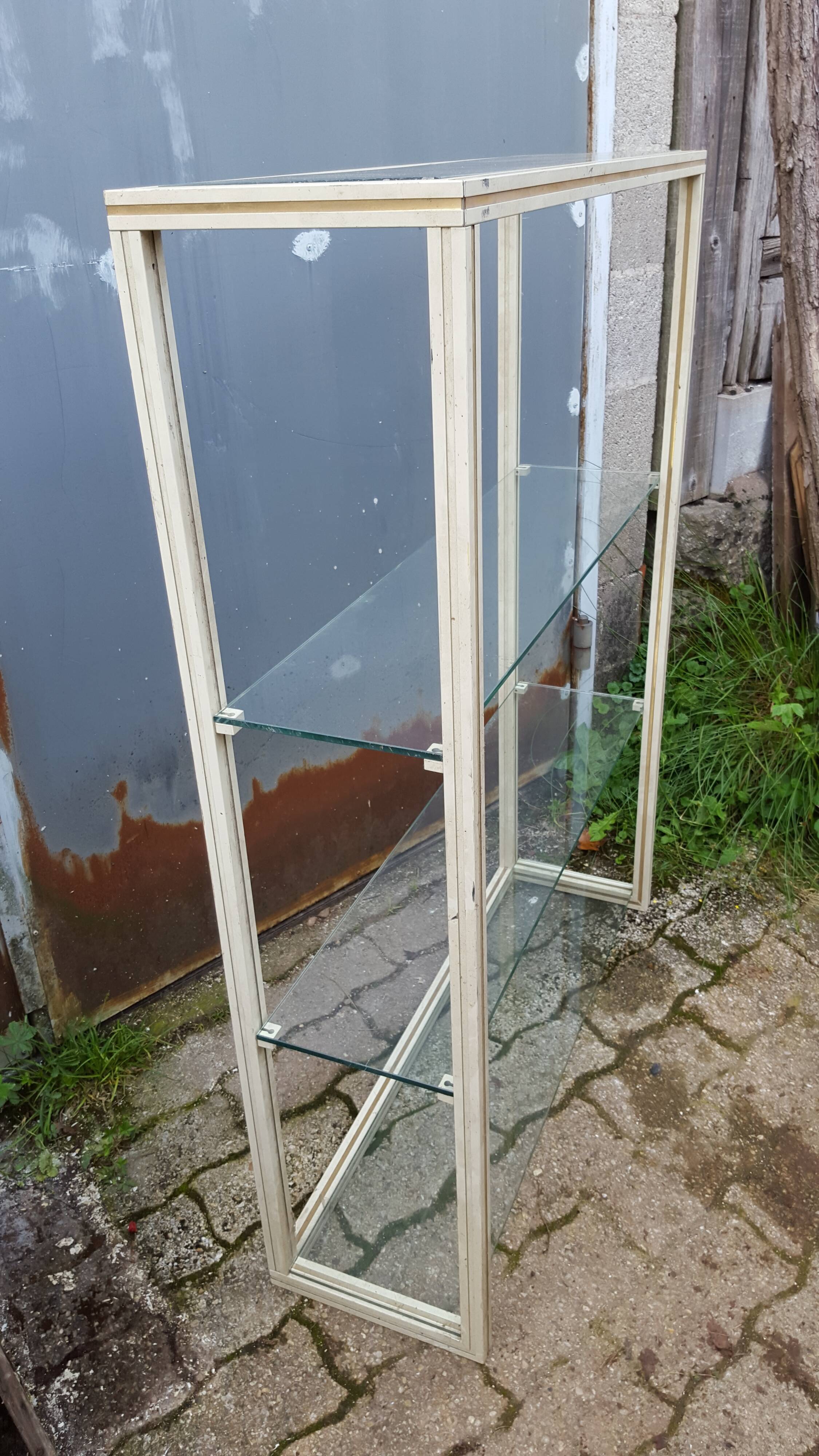 Étagère vitrée aluminium vintage 1970/80