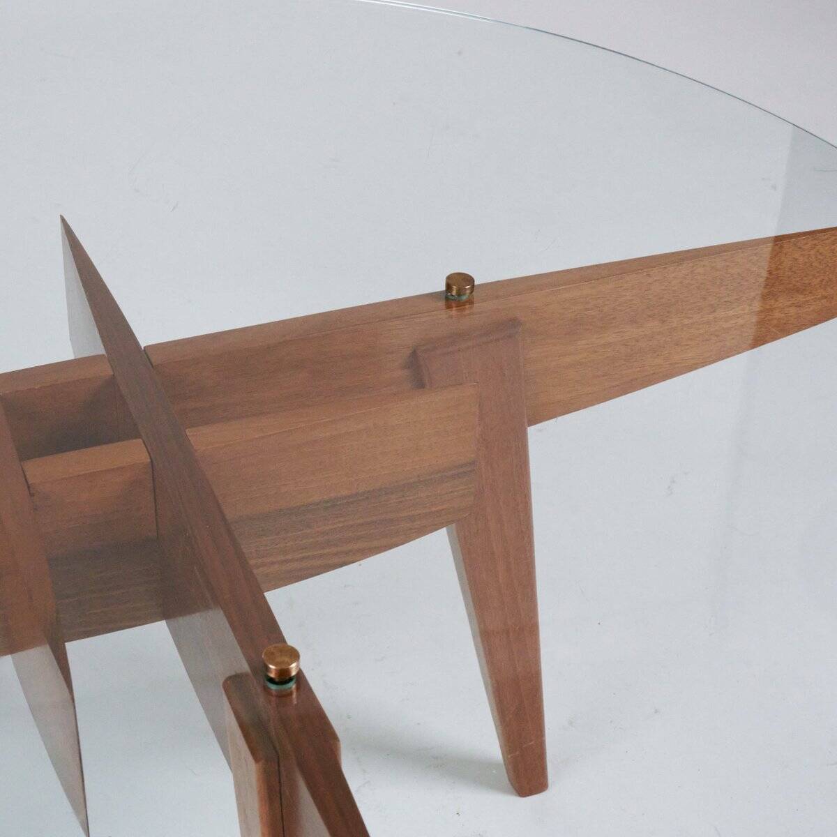Table basse géométrique par Gio Ponti pour Giordano Chiesa, années 1950.