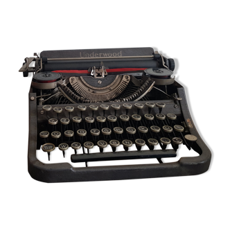 Underwood writing machine