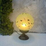 Globe table lamp in green opaline