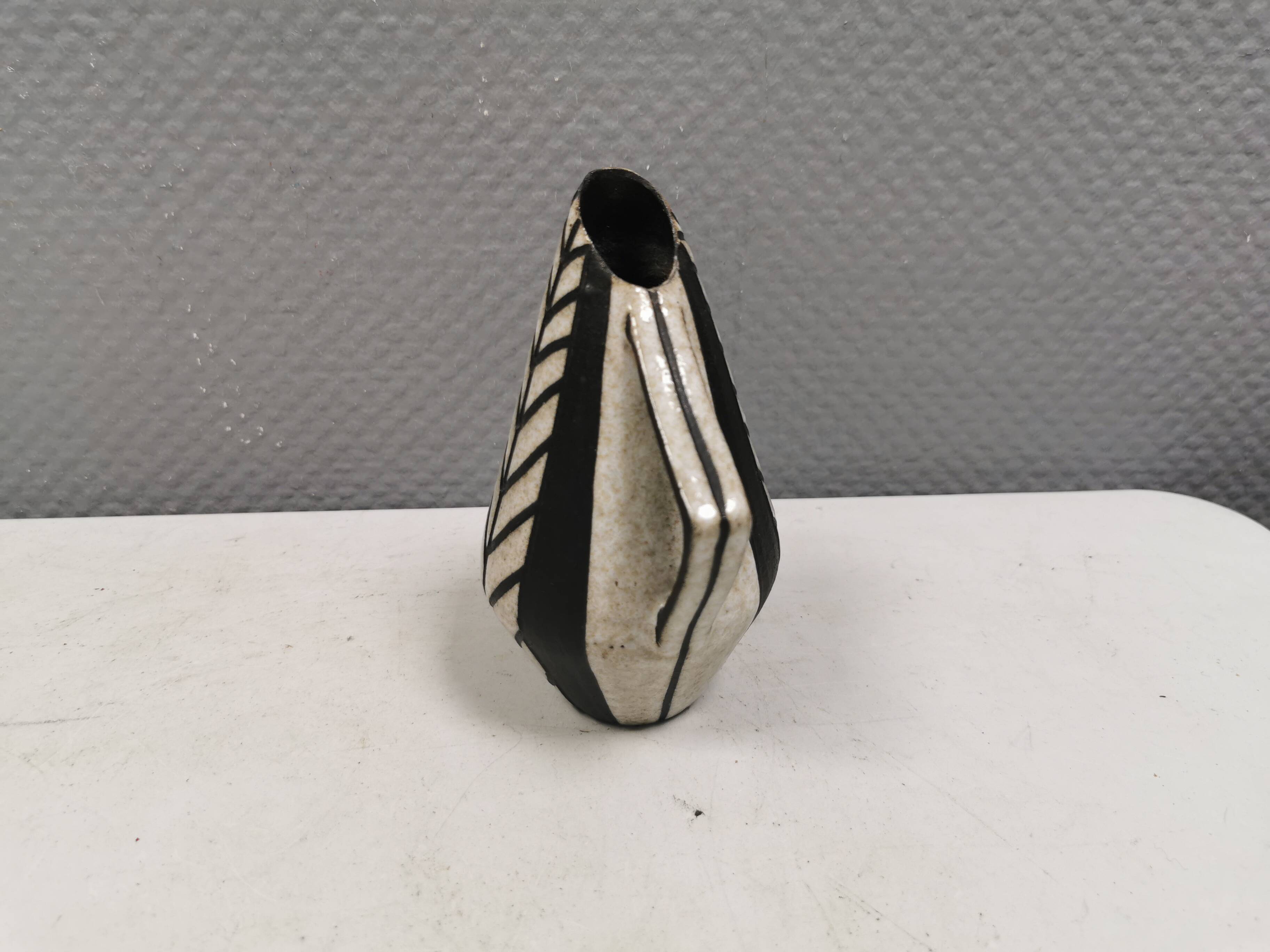 Beautiful ceramic jug by Michael Andersen,  Denmark 1960s