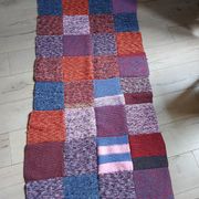 Plaid en patchwork tricoté main