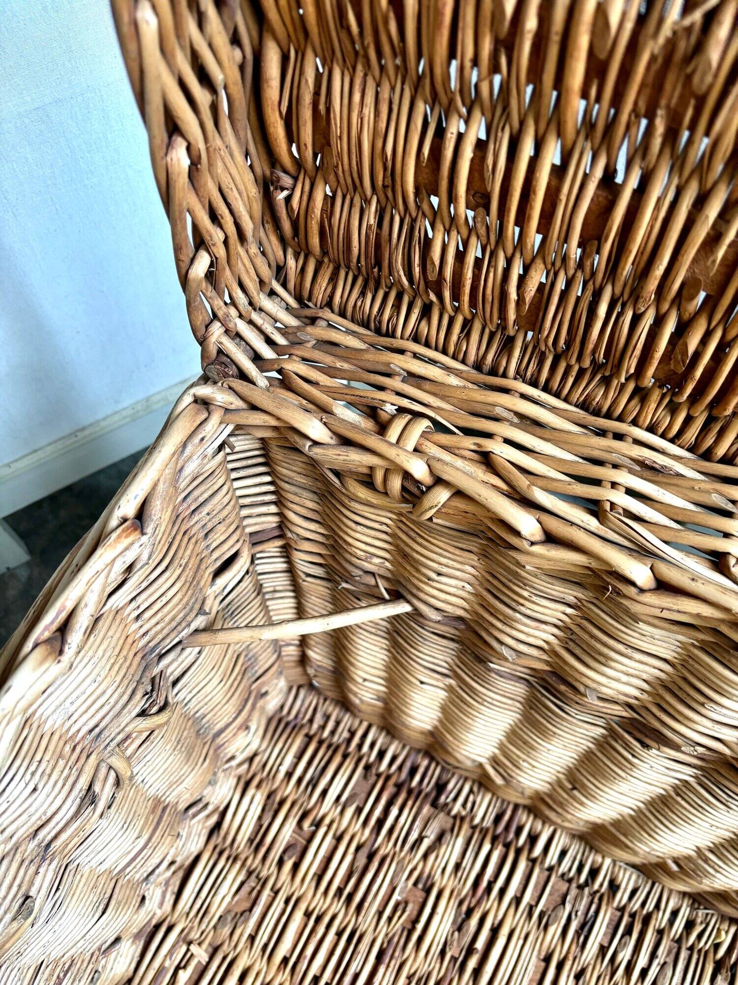 Trunk, woven wicker chest