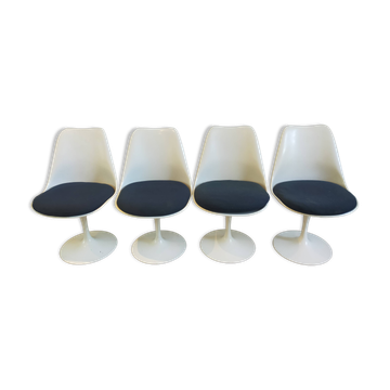 4 Tulip chairs by Saarinen