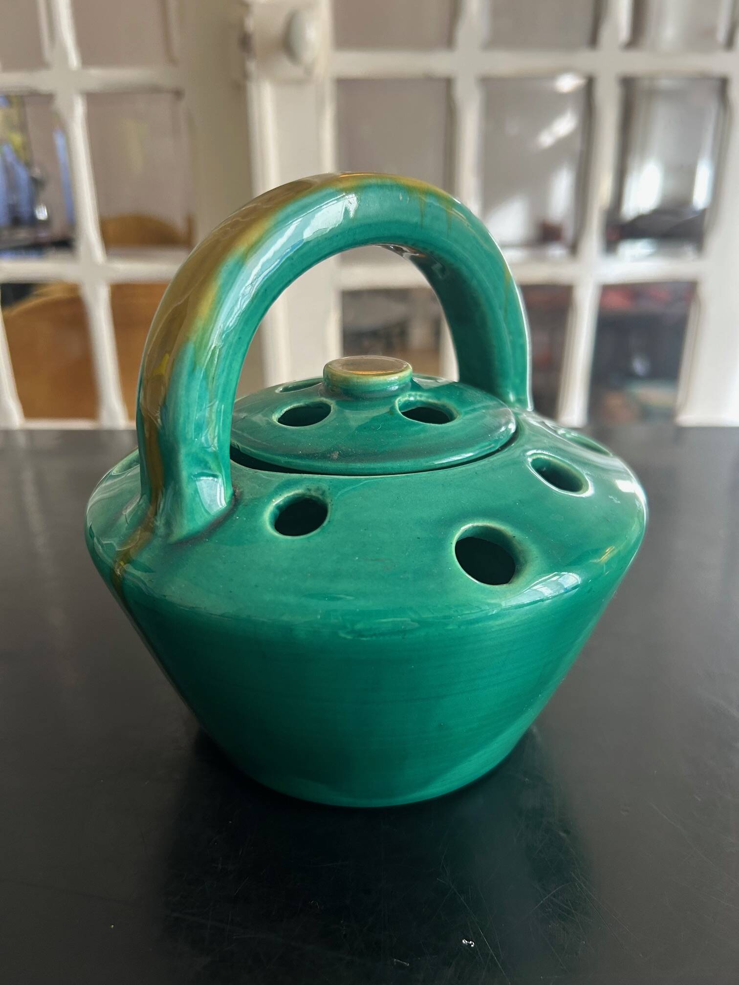 Accolay flower spike vase