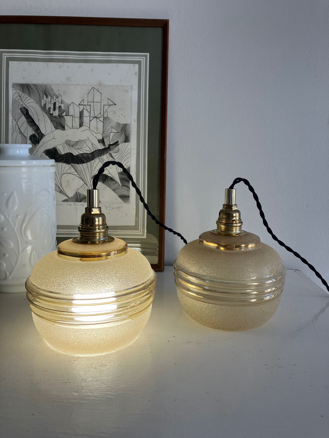 Vintage walkway lamps