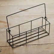 Panier rectangulaire en métal à structure filaire, doté d’une anse mobile e