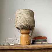Lampe années 50 bois et paille